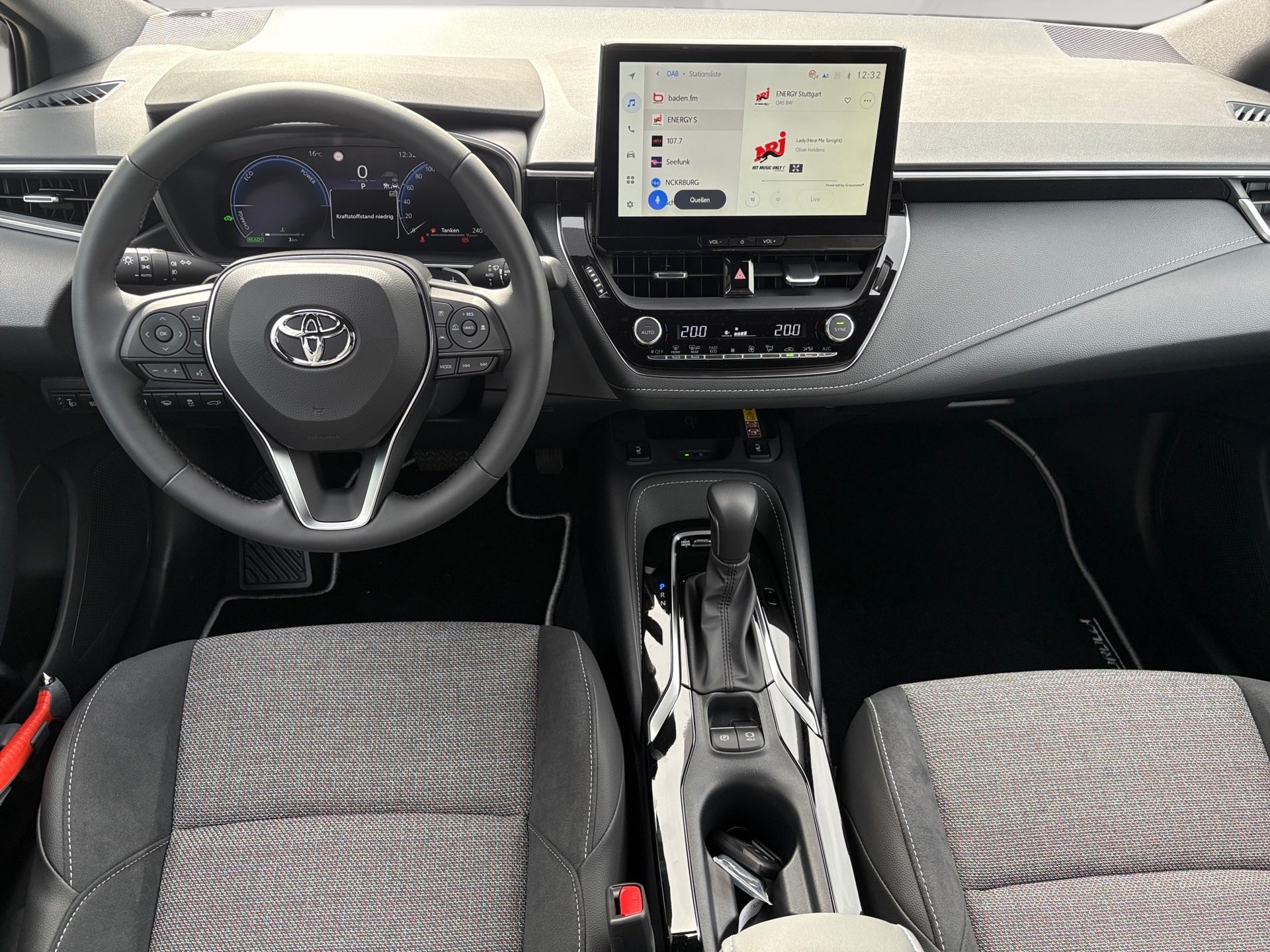 Foto 1 - Toyota Corolla Touring Sports 2.0 Hybrid TS Teamplayer mit Technik-P., marlingrau