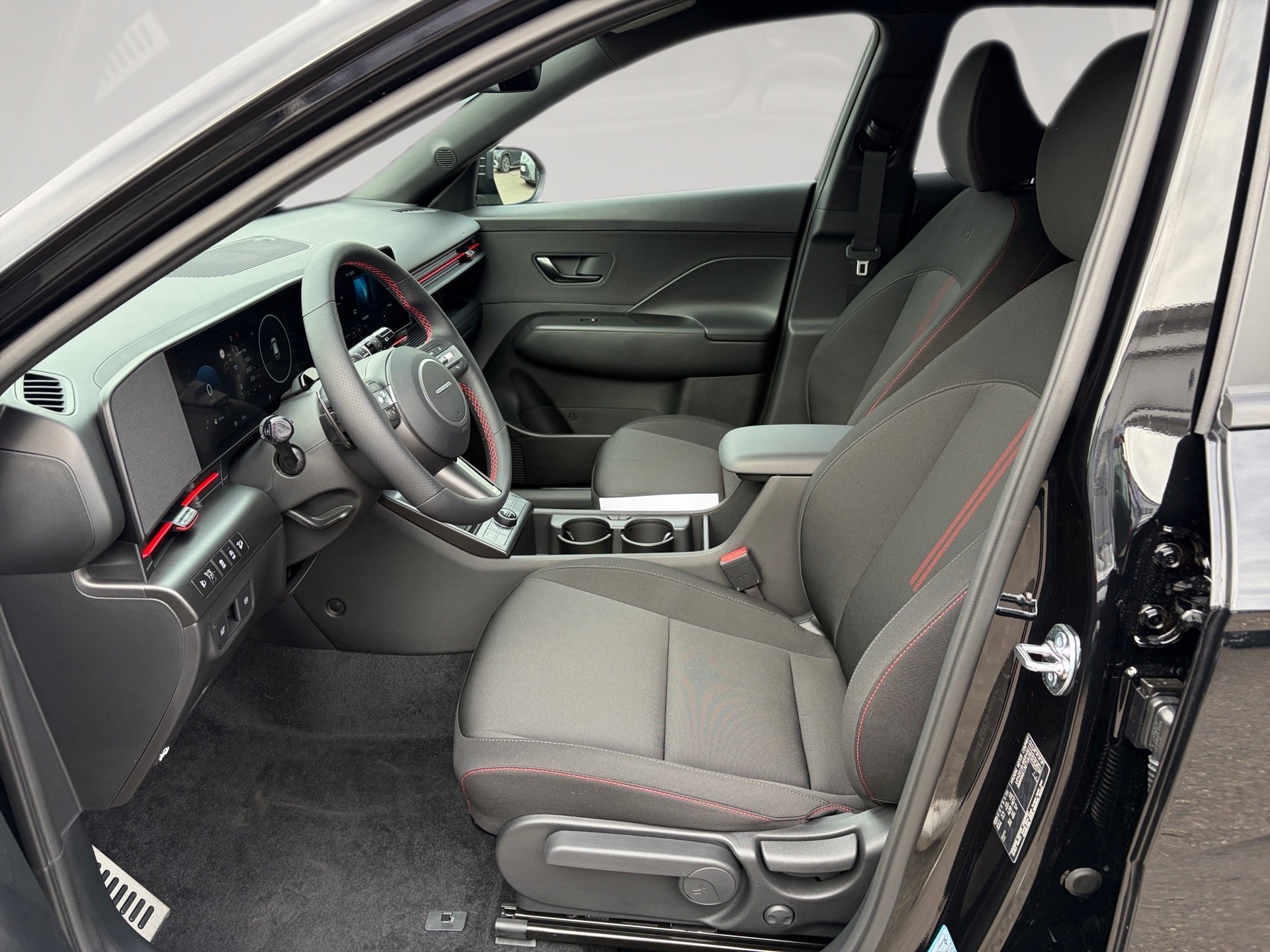 Foto 1 - KONA SX2 1.6L T-GDI N-Line mit Assistenz-Paket, Abyss Black