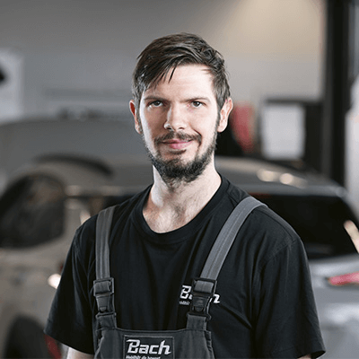 Philipp Nickel (Kfz-Mechatroniker Hyundai & Toyota) - Autohaus Bach GmbH & Co. KG
