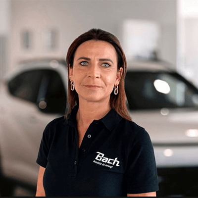 Beate Bolat (Verkauf-Assistenz) - Autohaus Bach GmbH & Co. KG